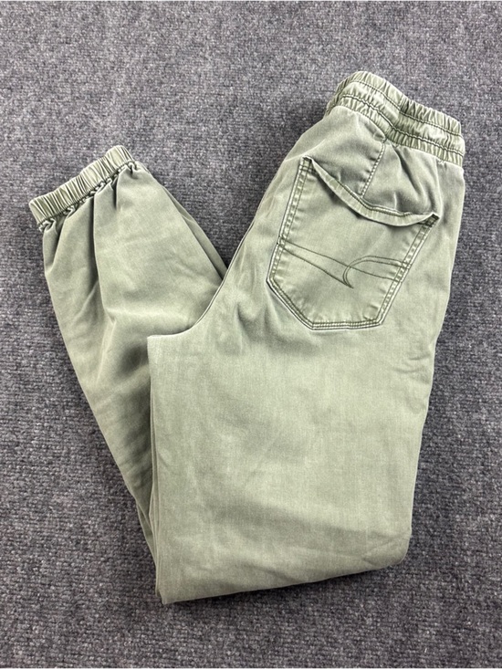 American Eagle Outfitters Pants - American Eagle women’s Green Next Level Stretch Joggers Size: 4 Short